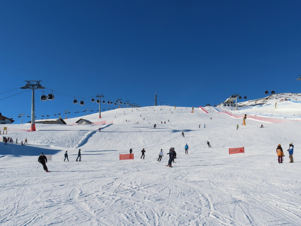 Pisten zwischen den beiden 10EUB Olang und Alpen