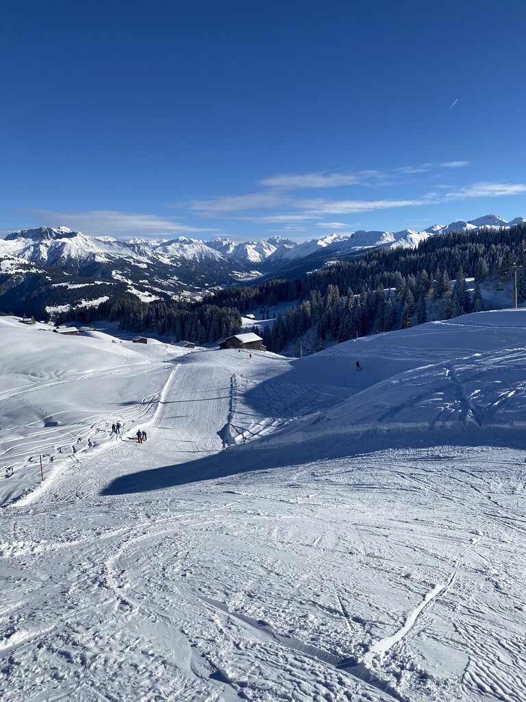 Linke Piste am Danusa-Sessel mit Blick ins Prättigau