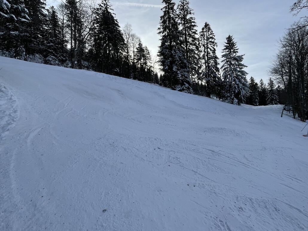 Gab aber auch einige steinige Passagen. War froh um mein 2. Material.