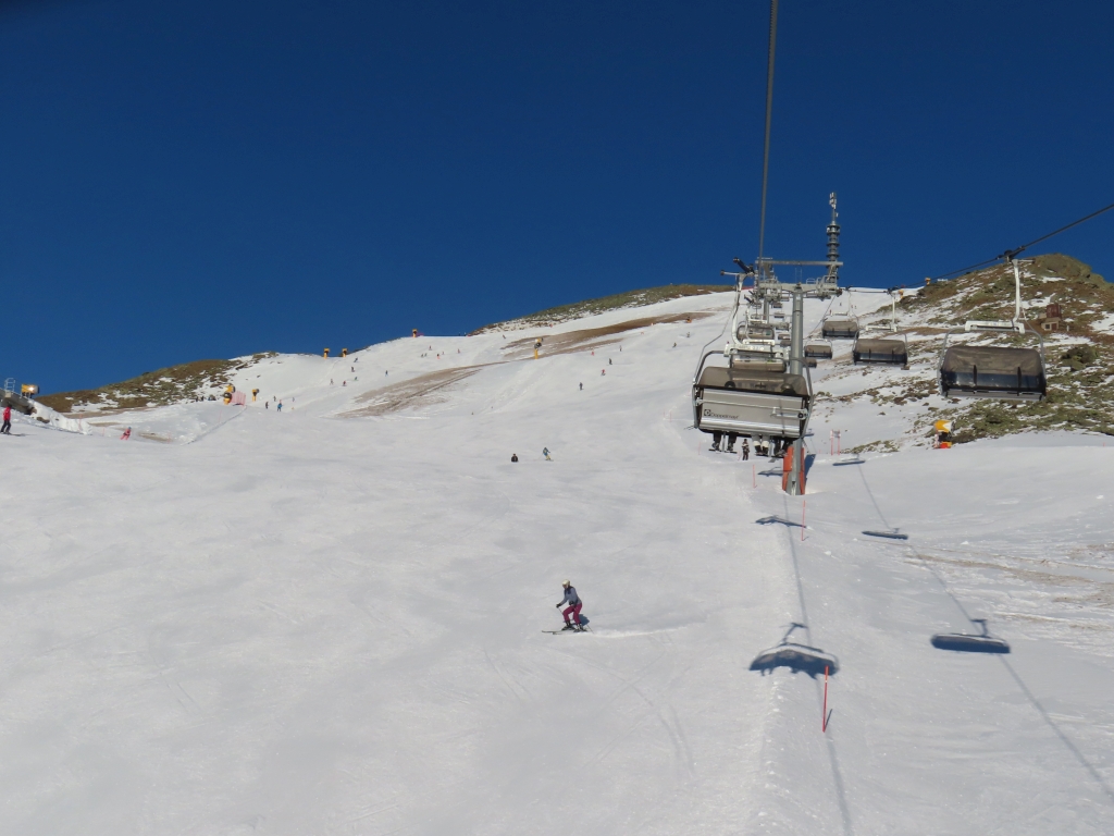 Hier sieht man die neue Variante links im oberen Bereich