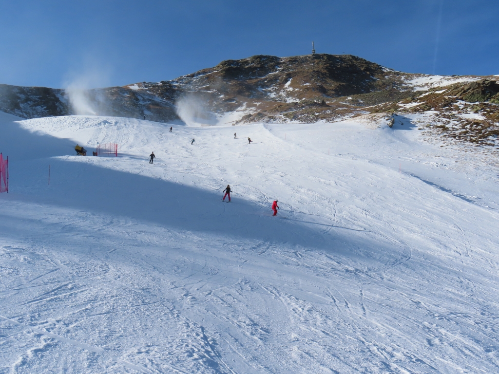 Asmolpiste. Rechts der Piste war die Trasse der 3SB.