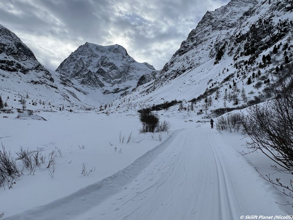 Ende des Tals, selten offen