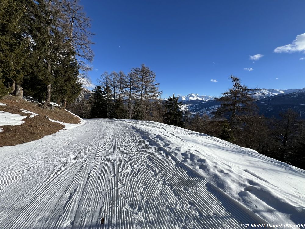 Talabfahrt und Schlittelpiste
