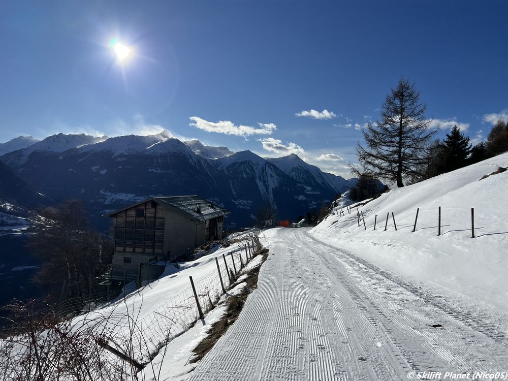 Talabfahrt und Schlittelpiste