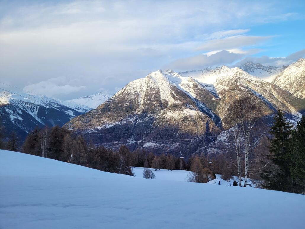 Talabfahrts-PPP nach Liftschluss.<br />An dieser Piste wird jeden Freitag auch Nachtskifahren angeboten.