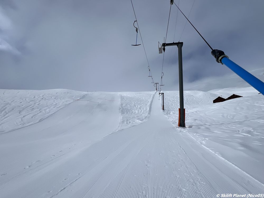 Skilift u. Piste La Nouva