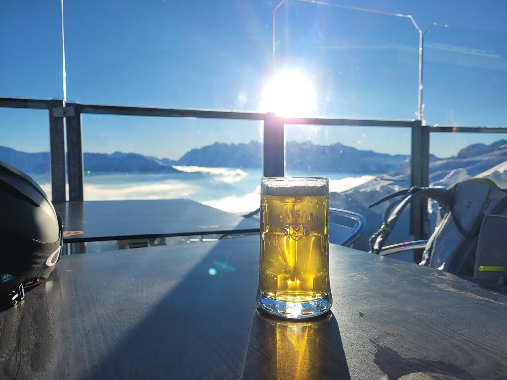 Toller Tagesabschluss an der Croix de cœur Hütte