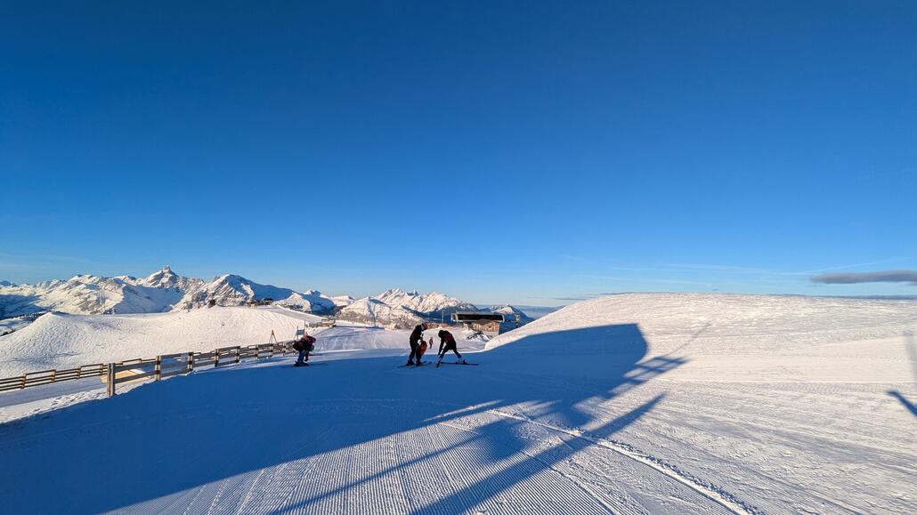 Chariande Express Bergstation und Sonne!