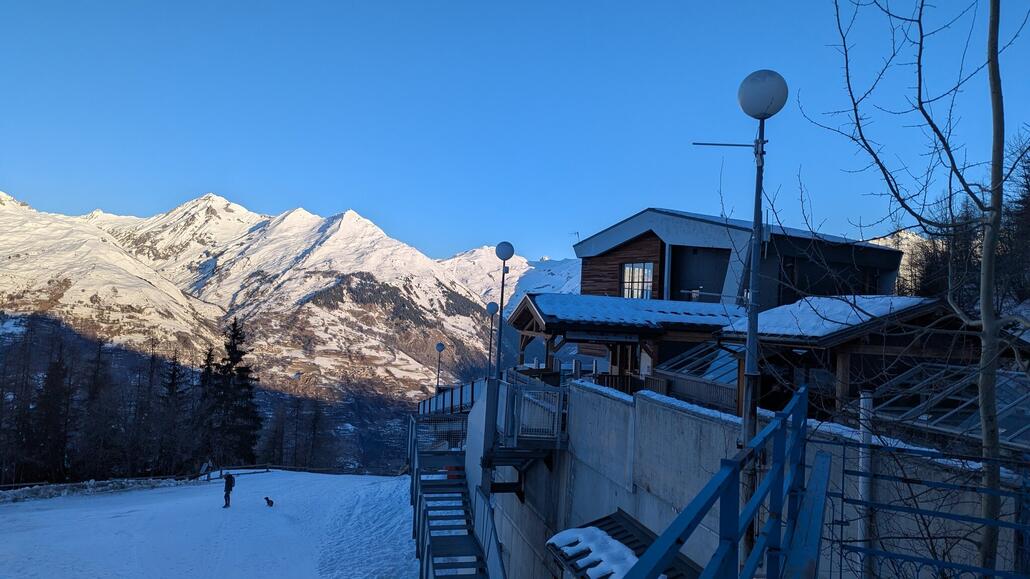 Ankunft mit der Funiculaire Standseilbahn aus Bourg-Saint-Maurice
