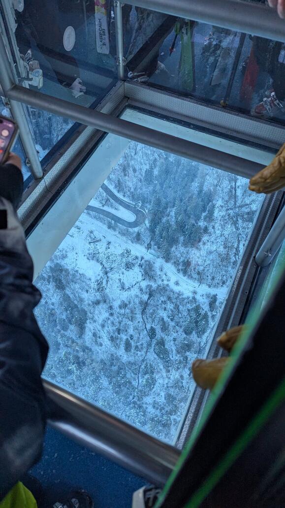 Rückfahrt Vanoise Express, jetzt unten beim Panorama Fenster