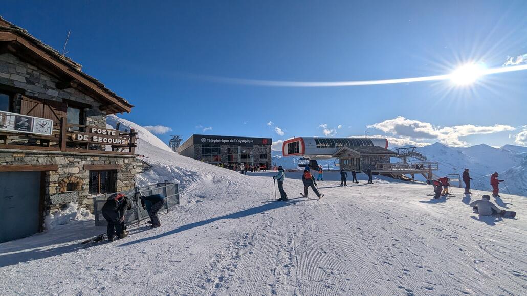 Rocher de Bellevarde mit 3S Bergstation