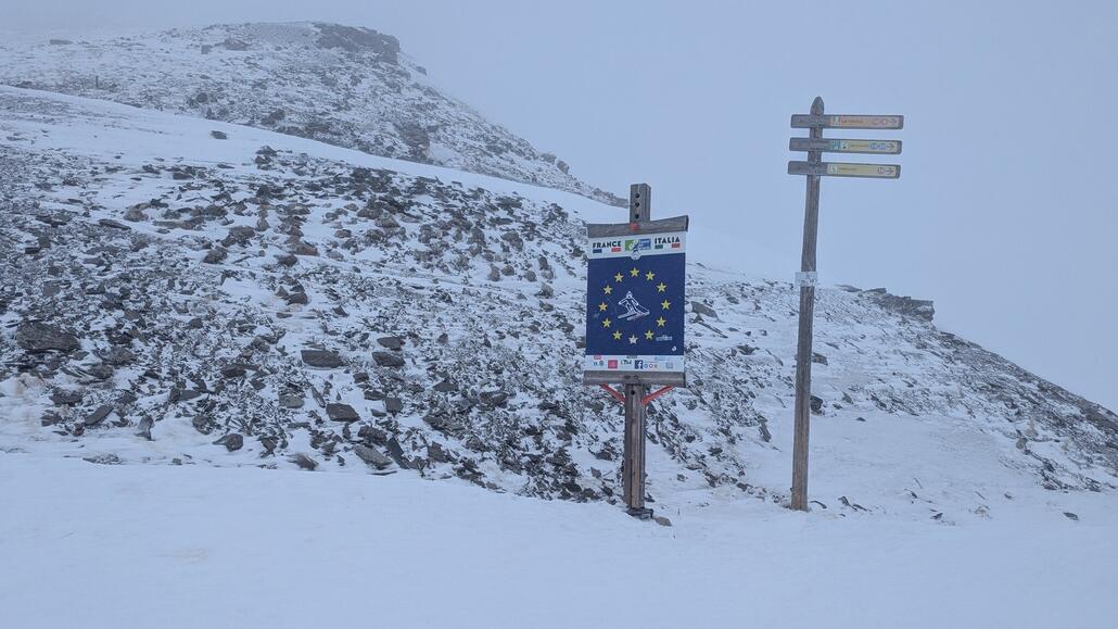 Bisher haben alle Schilder angezeigt die Verbindung sei geöffnet, also ist es nun soweit Abfahrt nach Italien!