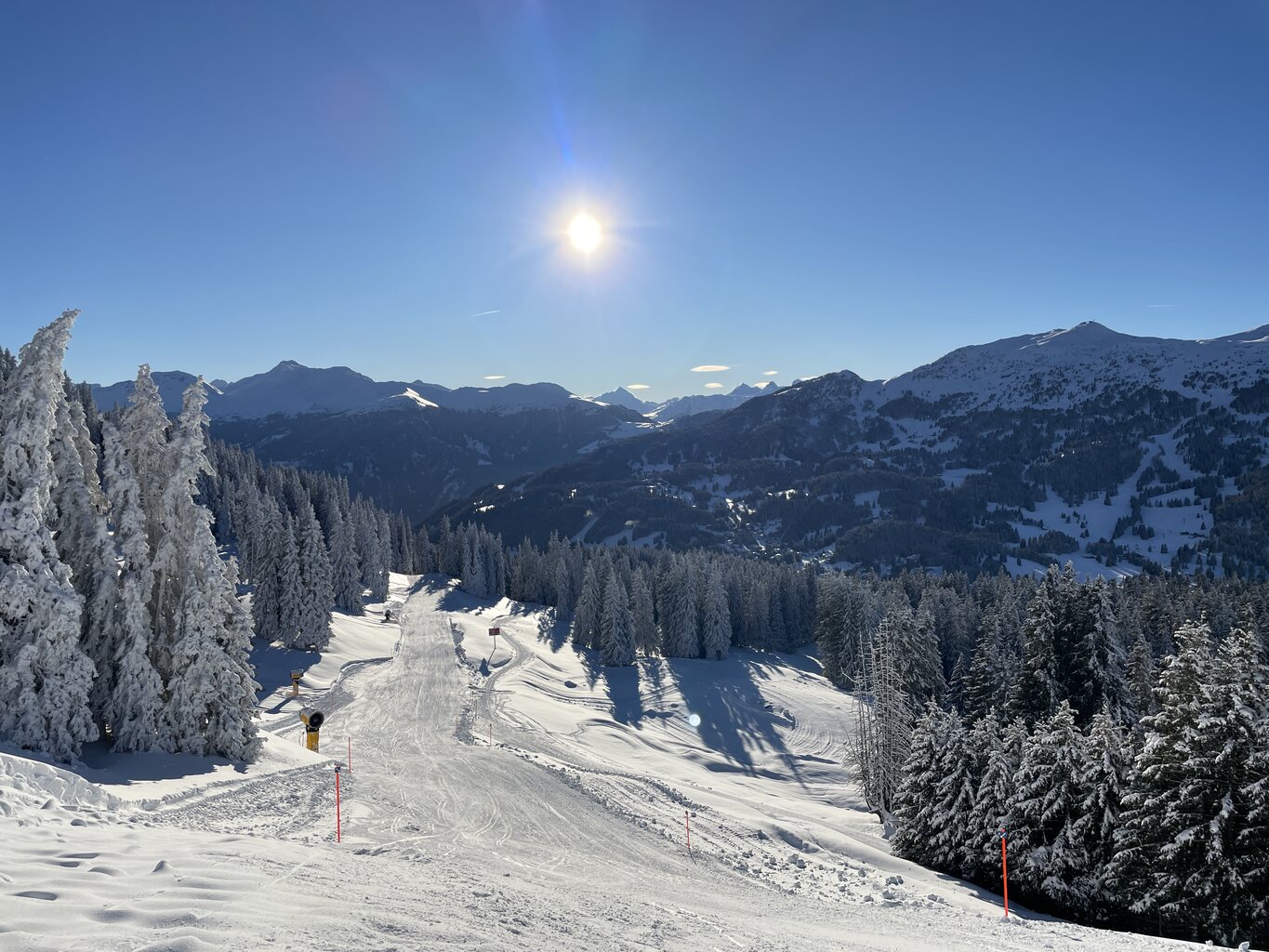 Ein weiteres Higlight: Die Talabfahrt 21c wurde wider Erwarten um etwa 15:00 Uhr geöffnet und wir waren wohl unter den ersten, die dort runterkurvten.
