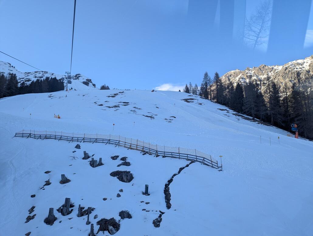 Leicht braune Stellen in der rechten Variante