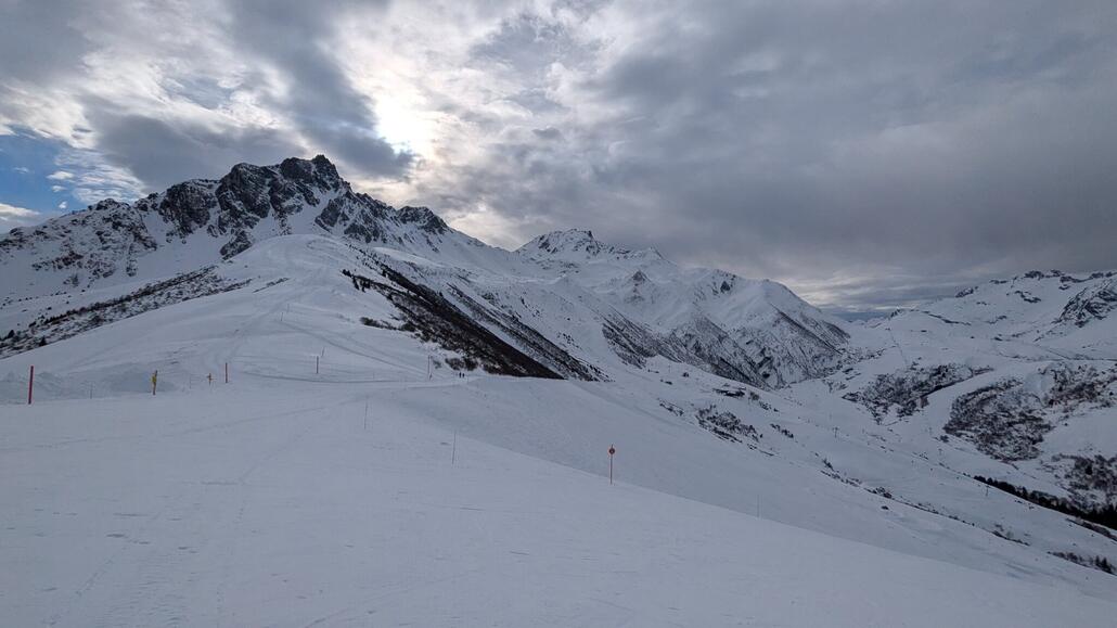 Blick von der Bergstation Gollet in Richtung TSD Mottet