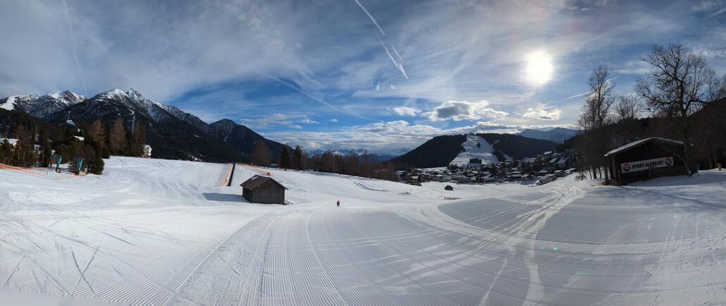 Verbindungsförderband zwischen beiden Liften