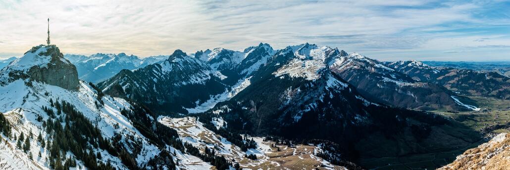 Hoher Kasten links, heute wegen Wind geschlossen.