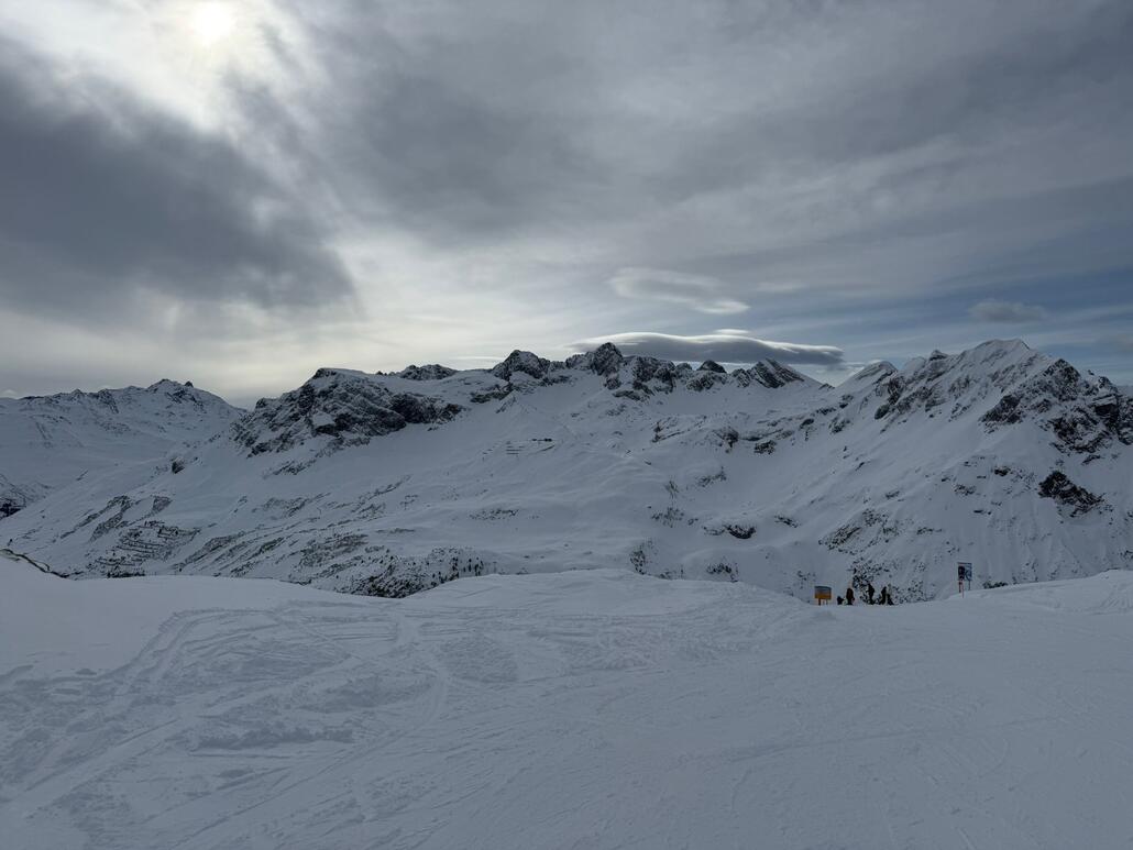 WhatsApp Image 2025-01-31 at 21.01.11 (3).jpeg