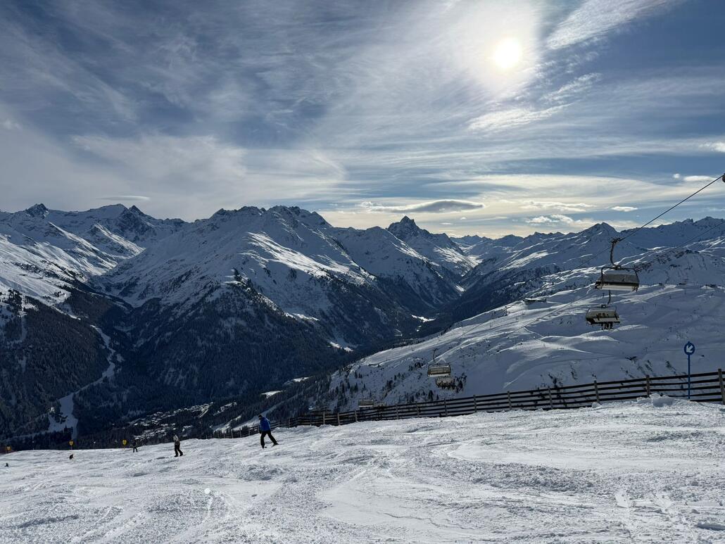 WhatsApp Image 2025-01-31 at 21.01.10 (4).jpeg