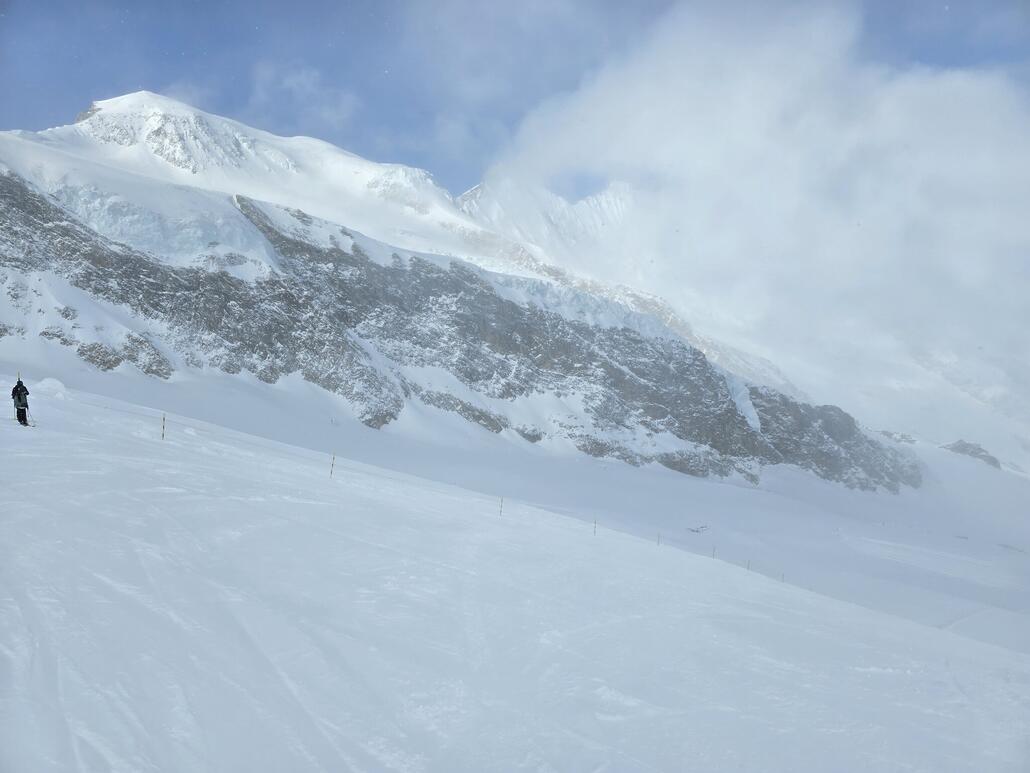Es reisst wieder etwas auf