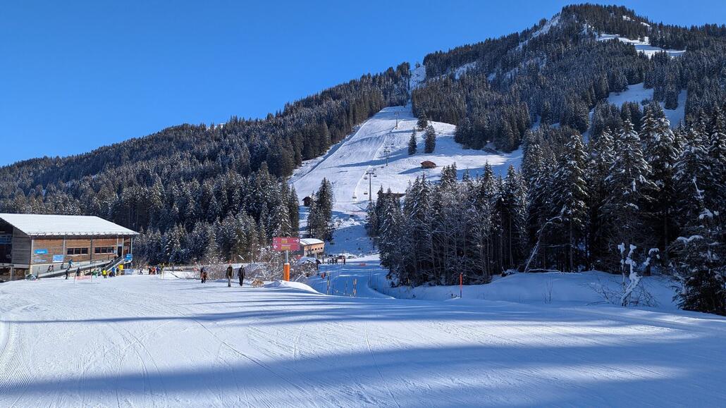 Für mich neue direkte Verbindung in den Adelboden Boden Sektor. Ich kenne noch den alten kurzen 2er
