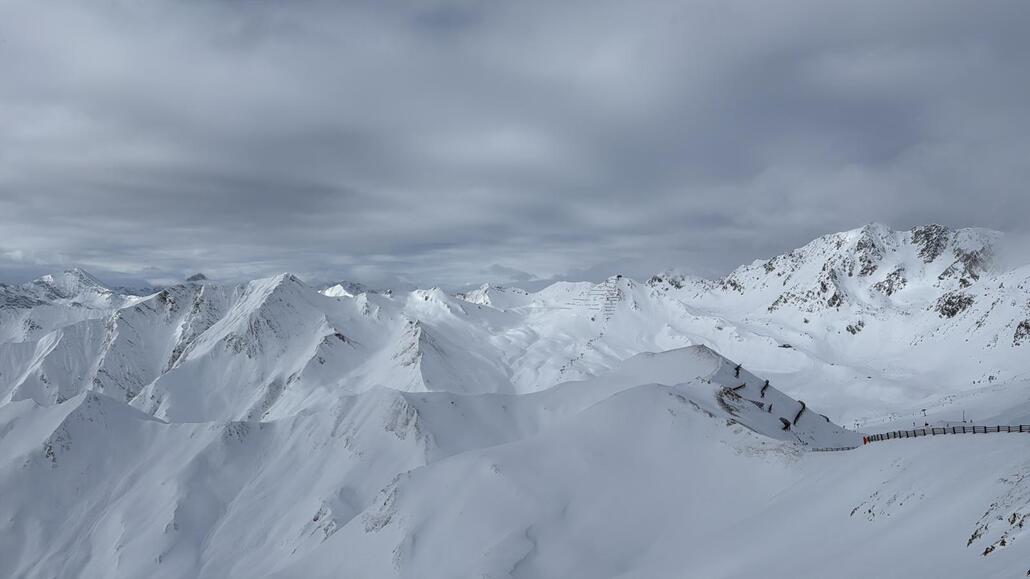 WhatsApp Image 2025-02-01 at 21.19.31 (1).jpeg