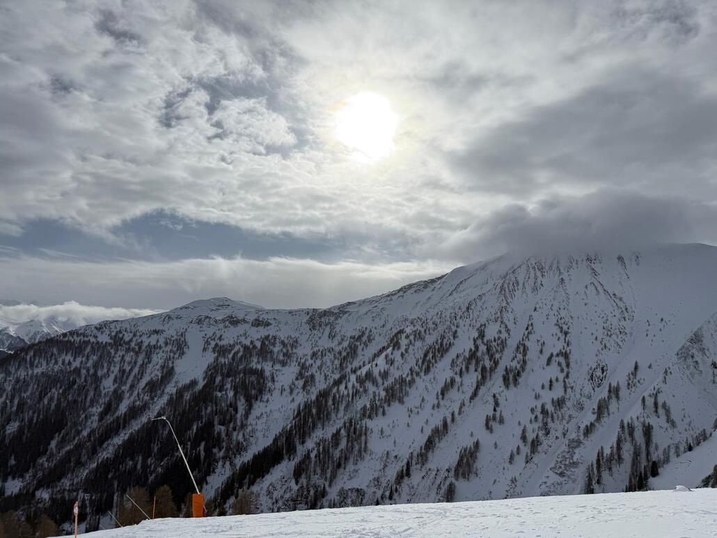 WhatsApp Image 2025-02-01 at 21.44.20 (1).jpeg