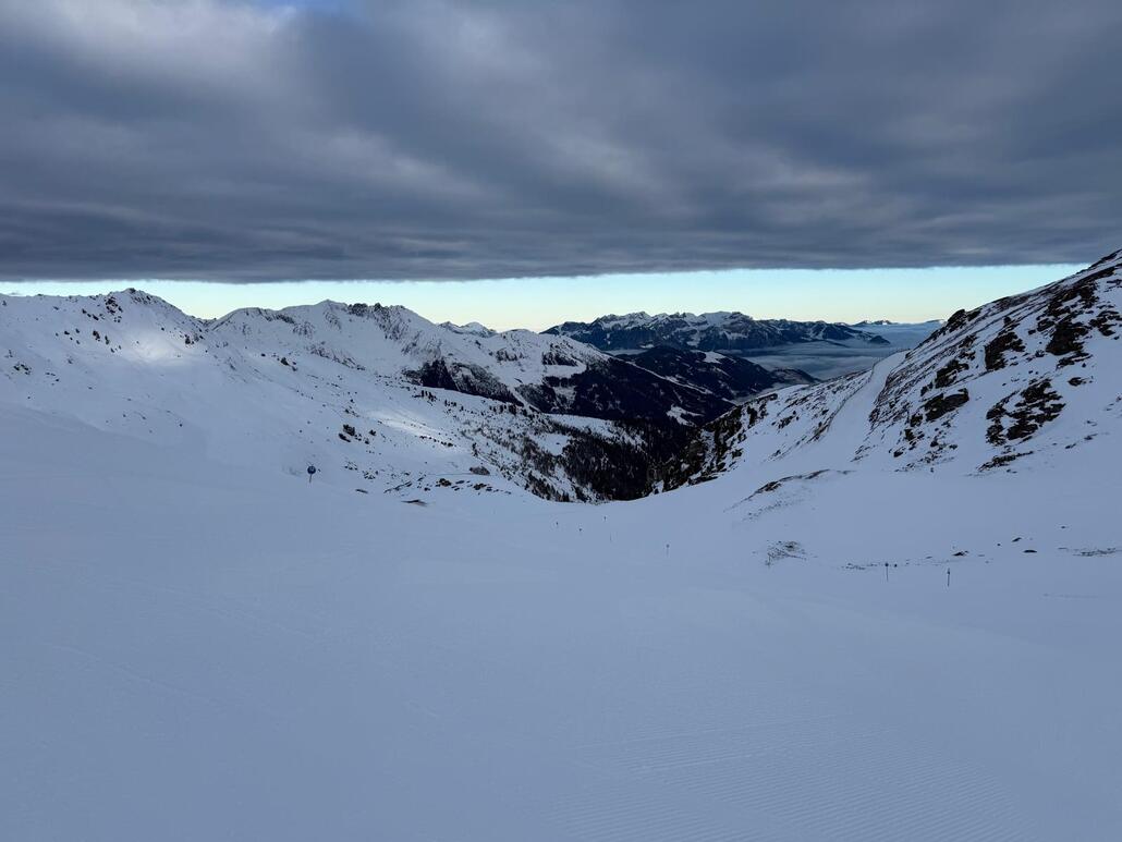 WhatsApp Image 2025-02-01 at 22.42.23.jpeg