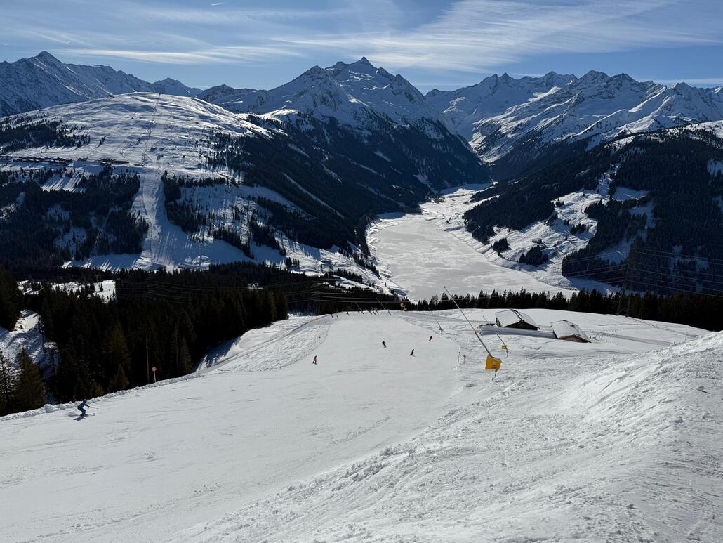 WhatsApp Image 2025-02-03 at 22.02.17.jpeg