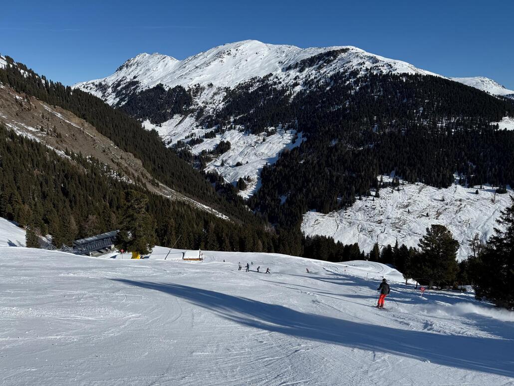 WhatsApp Image 2025-02-03 at 22.22.09.jpeg