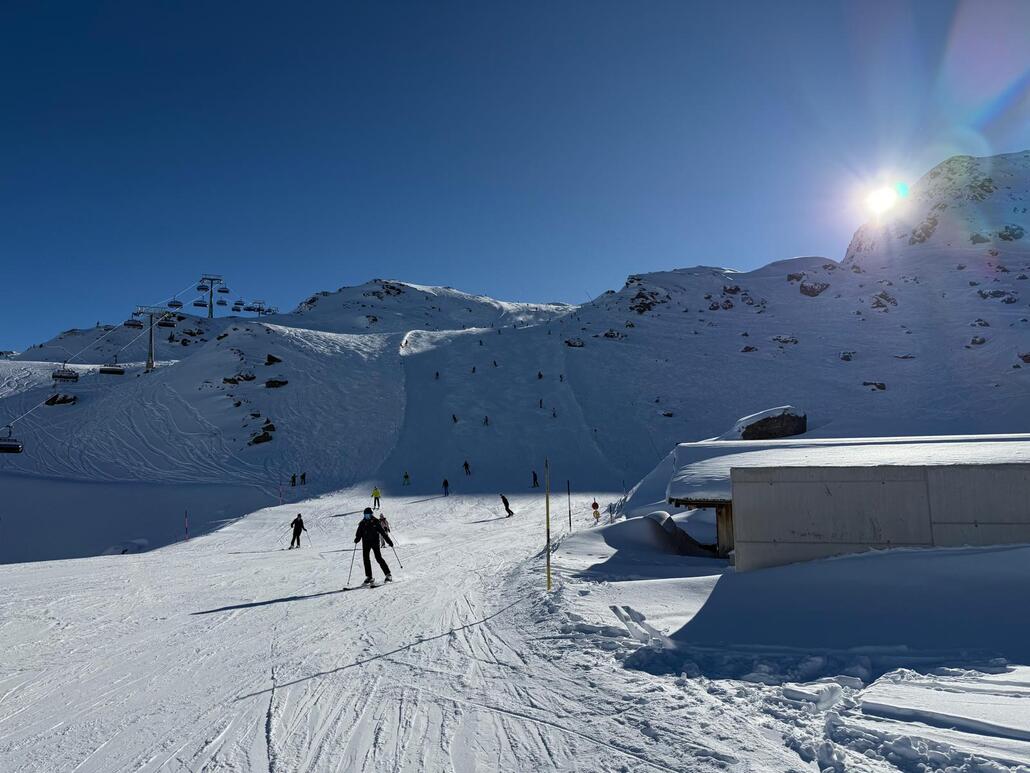 WhatsApp Image 2025-02-03 at 22.44.55.jpeg