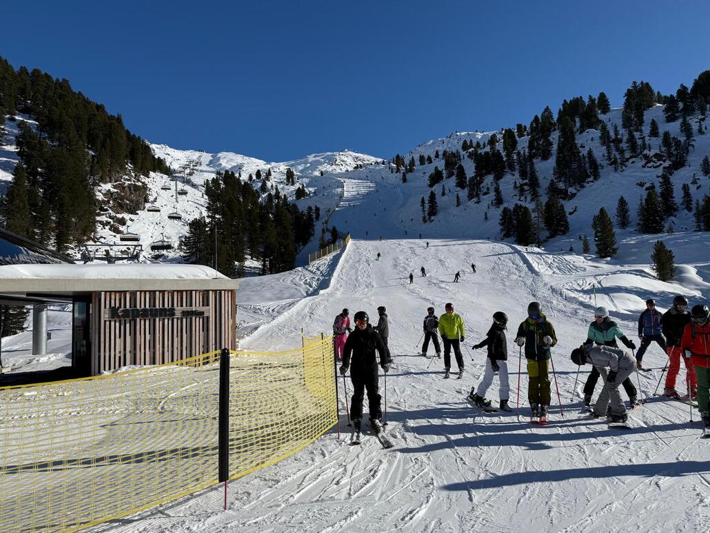 WhatsApp Image 2025-02-03 at 22.48.00 (1).jpeg