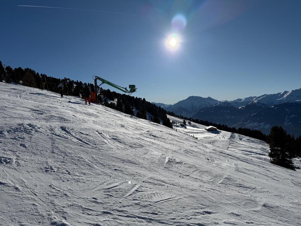 WhatsApp Image 2025-02-03 at 22.48.00 (4).jpeg