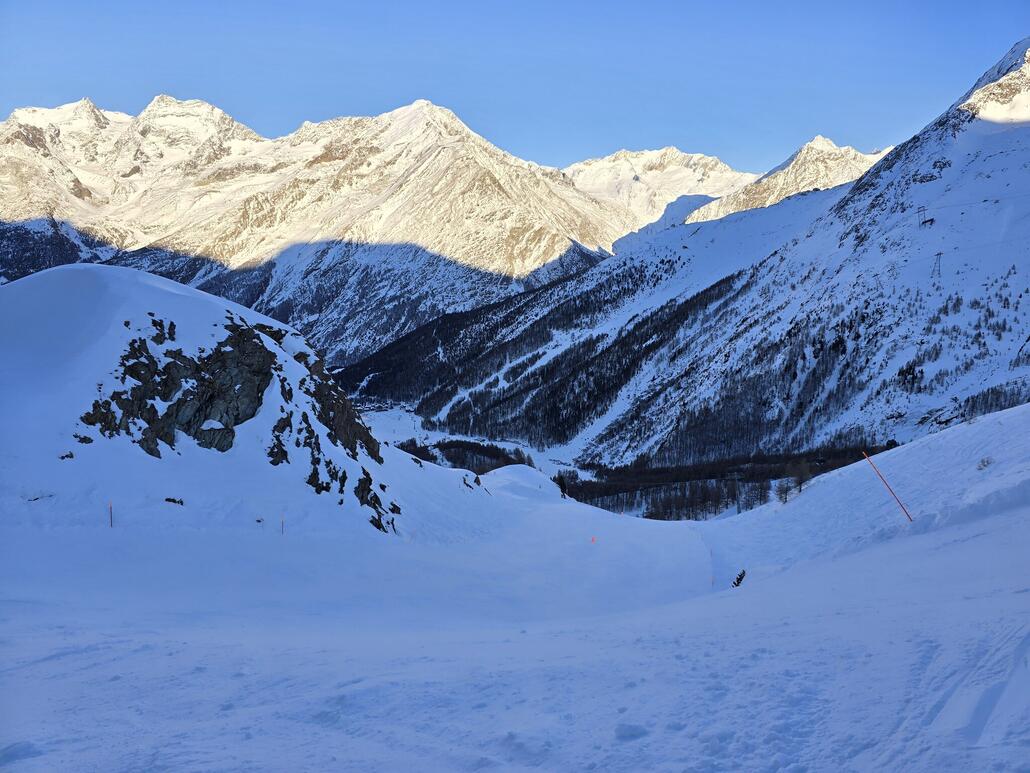 Dito weiter unten auf der Spielbodenabfahrt