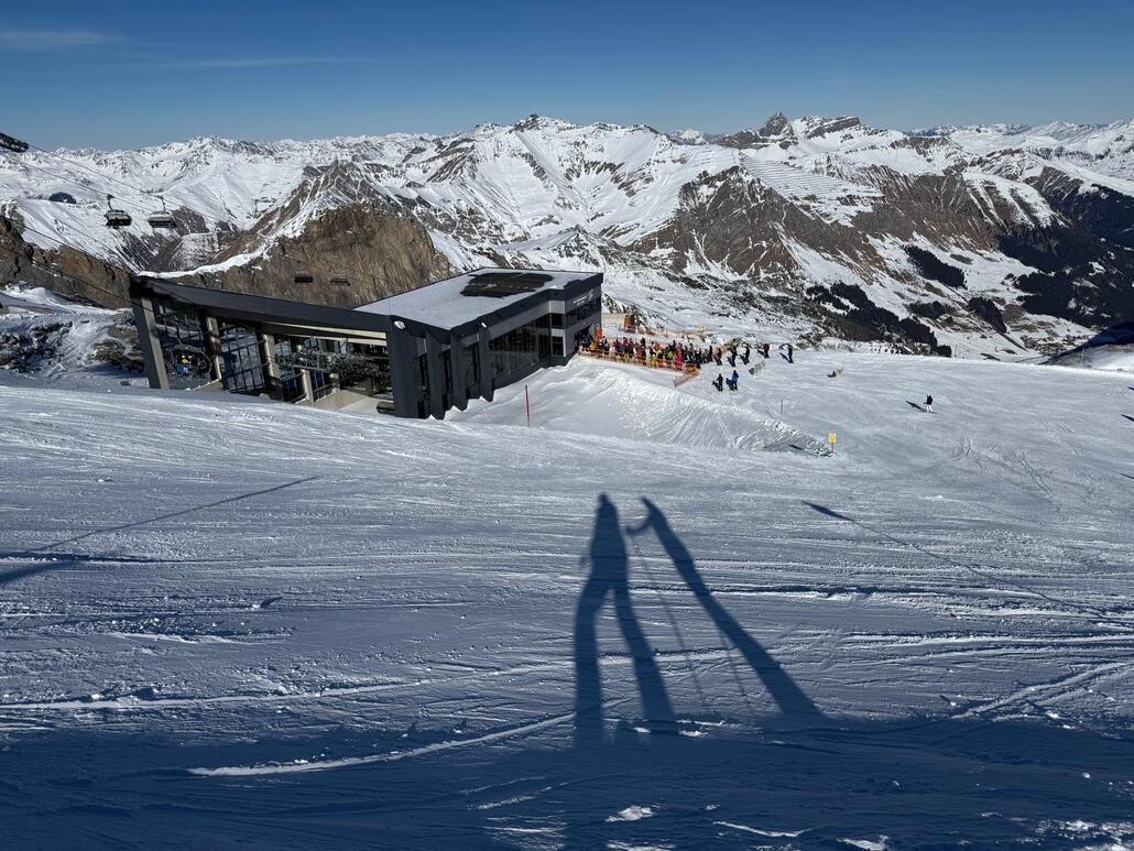 WhatsApp Image 2025-02-04 at 22.18.36 (1).jpeg