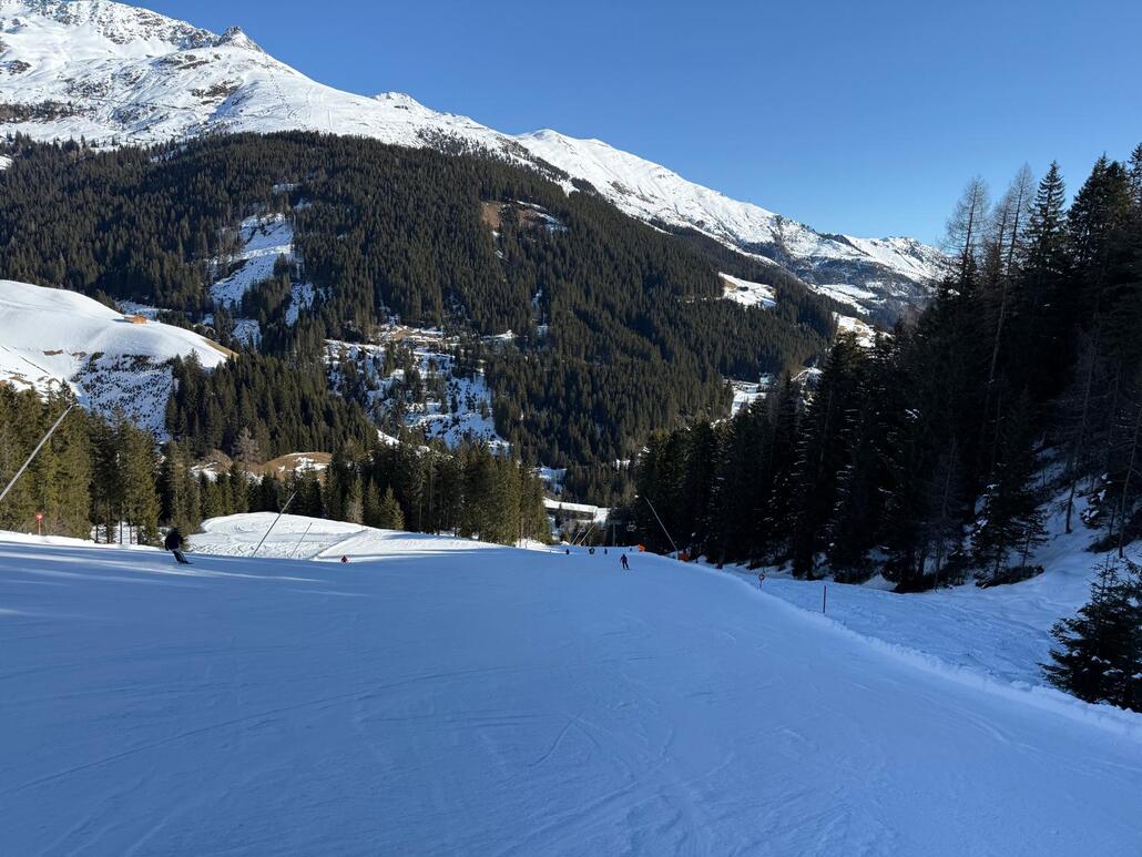 WhatsApp Image 2025-02-05 at 22.44.16 (1).jpeg