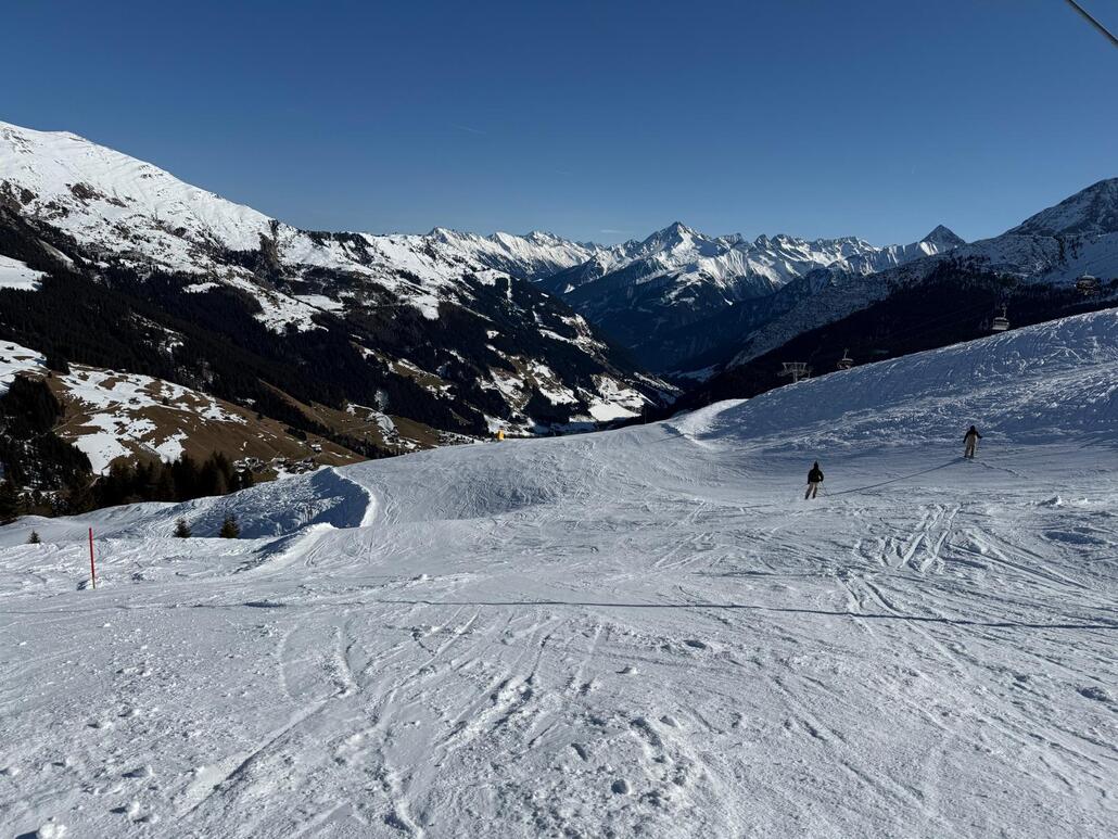 WhatsApp Image 2025-02-05 at 22.44.16 (3).jpeg