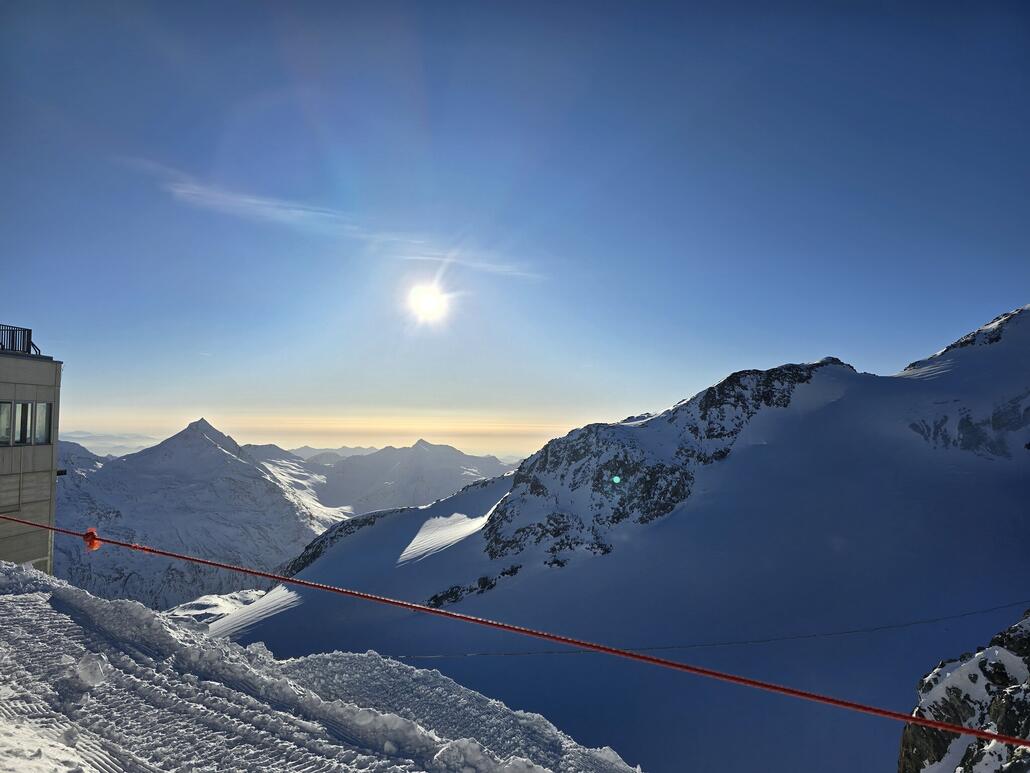 Morgens auf dem Mittelallalin