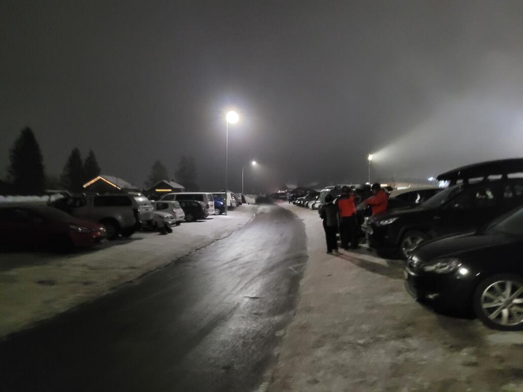 Es war gut was los am Parkplatz