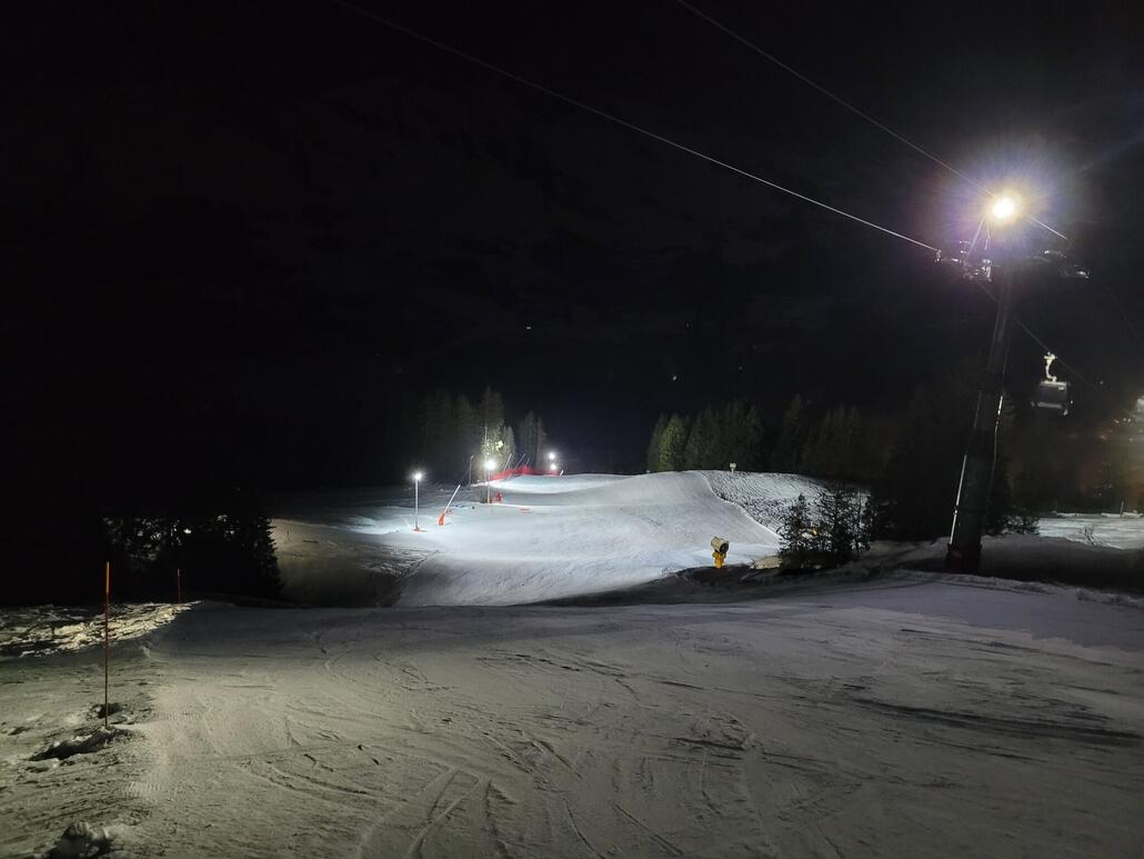 Es wurde leider nicht noch einmal frisch präpariert.<br />Der obere Teil war dennoch recht gut, da ja tagsüber fast niemand an der Mittelstation aussteigt.