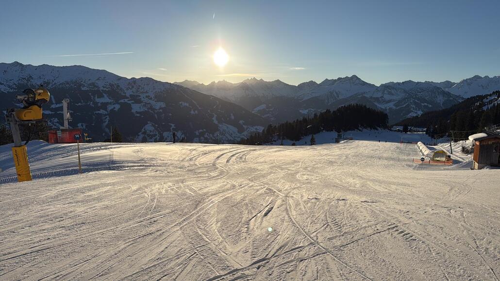 WhatsApp Image 2025-02-06 at 22.11.48.jpeg