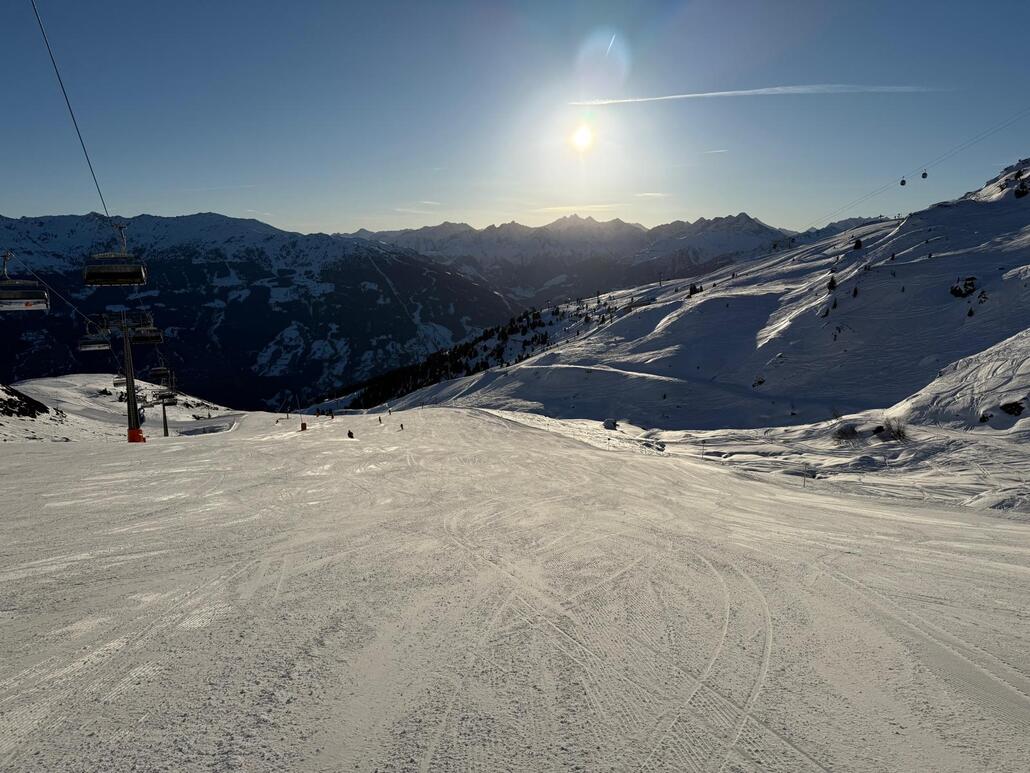 WhatsApp Image 2025-02-06 at 22.11.48 (1).jpeg