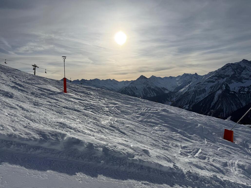 WhatsApp Image 2025-02-07 at 22.38.27.jpeg