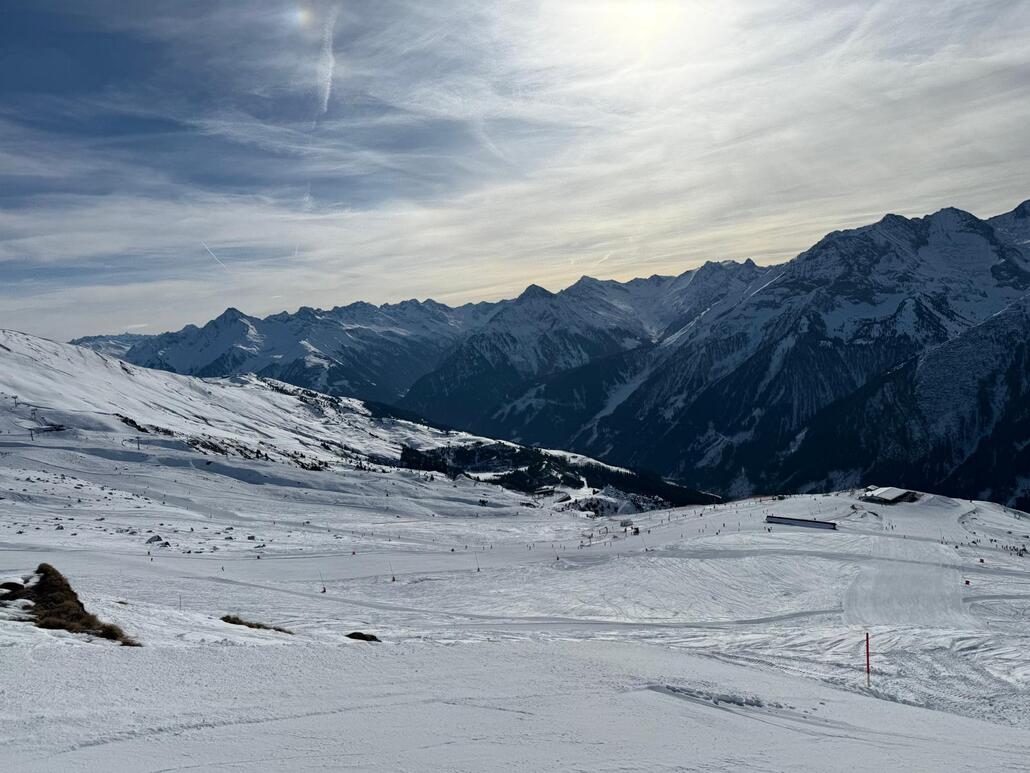 WhatsApp Image 2025-02-07 at 23.04.05 (2).jpeg