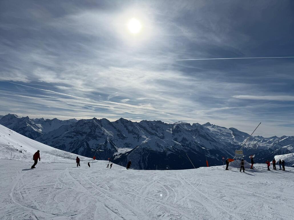 WhatsApp Image 2025-02-07 at 23.04.05 (4).jpeg