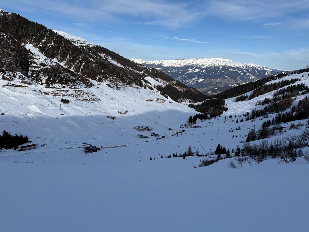 WhatsApp Image 2025-02-07 at 23.04.05 (9).jpeg