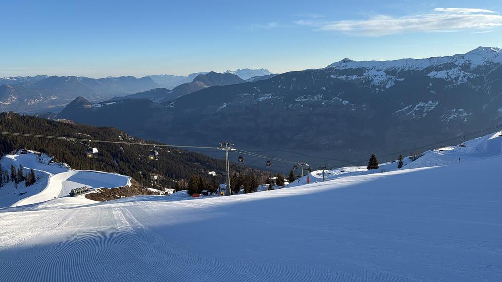 WhatsApp Image 2025-02-08 at 23.59.22.jpeg