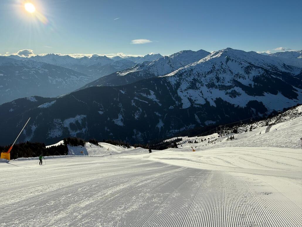 WhatsApp Image 2025-02-08 at 23.59.22 (1).jpeg