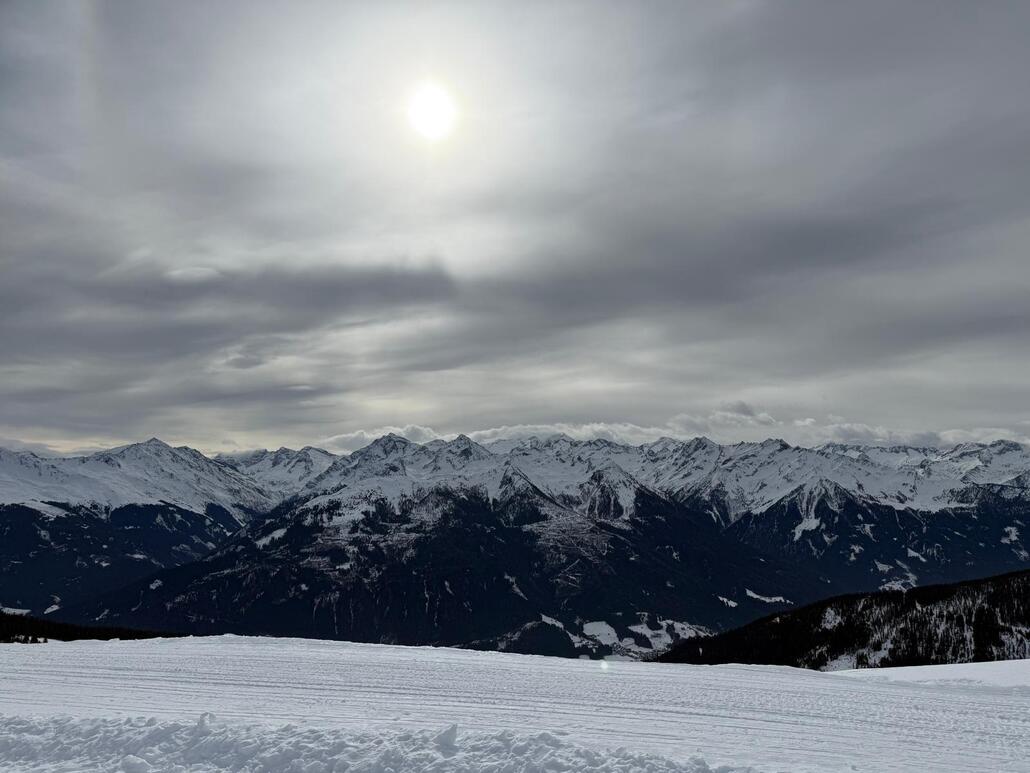 WhatsApp Image 2025-02-12 at 01.38.44.jpeg