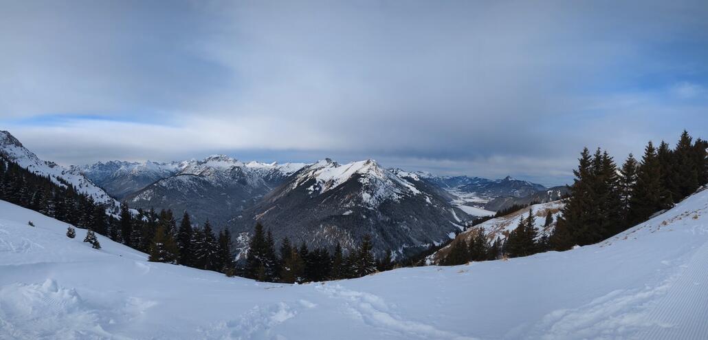 Blick ins Tannheim Tal rechts